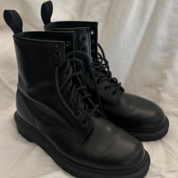 Dr. Martens Other - Dr. Martens 1460 Mono Smooth Leather All Black Combat Boots 8-Eye Size W 7 / M 6